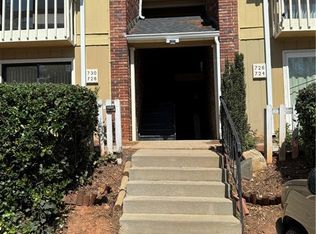 728 Hanover Ln SE, Marietta, GA 30067