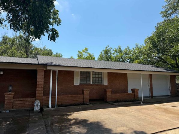 3005 Moffett Ave