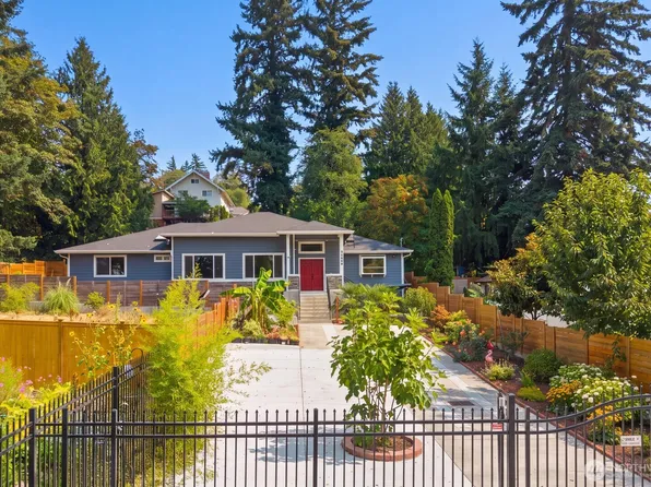 10622 55th Avenue S, Seattle, WA 98178