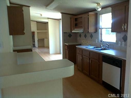 2nd image of 6365 Wildwood Trl