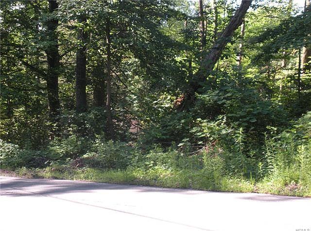 2nd image of Walker Valley Rd