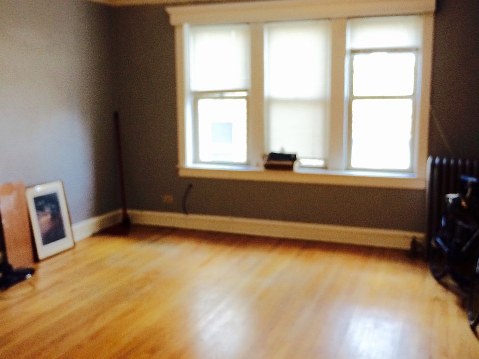 1st image of 4615 N Lincoln Ave APT 306