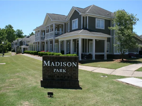 1957 Wire Rd #12, Auburn, AL 36832
