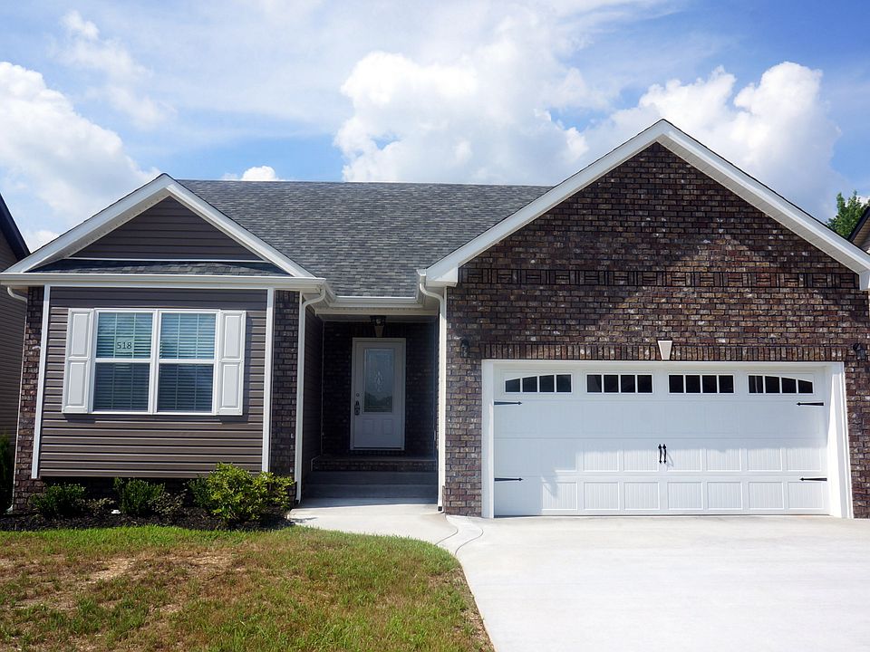 1st image of 833 Shelton Cir