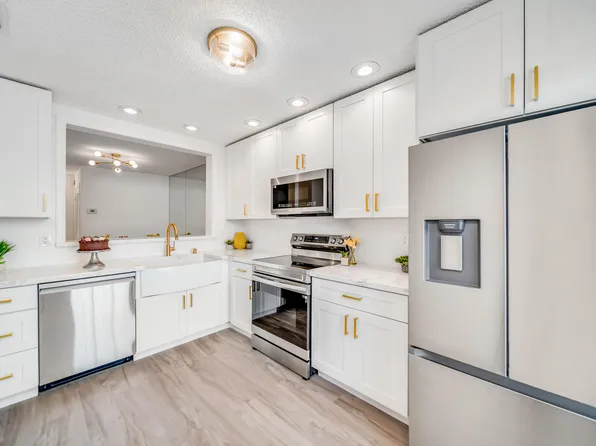 5095 Heatherhill Lane #5, Boca Raton, FL 33486