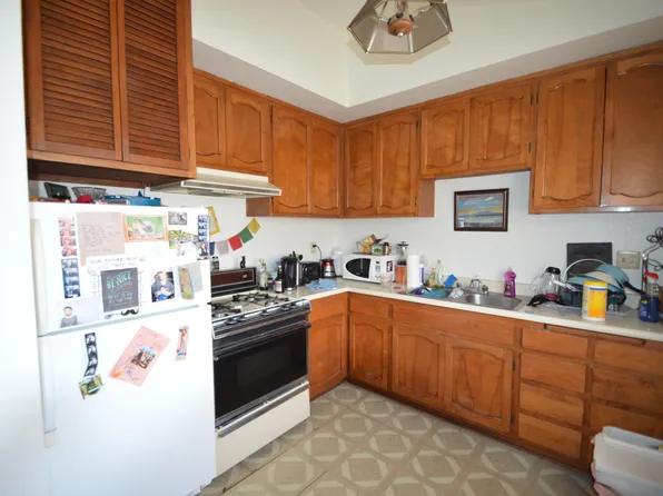 5723 Willowcrest Ave, North Hollywood, CA