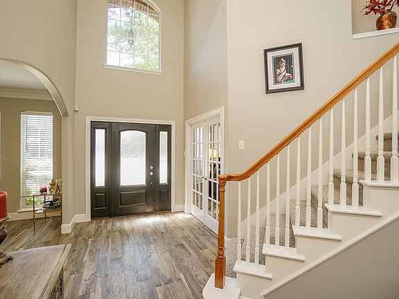 3rd image of 5311 Hanneck Valley Ln