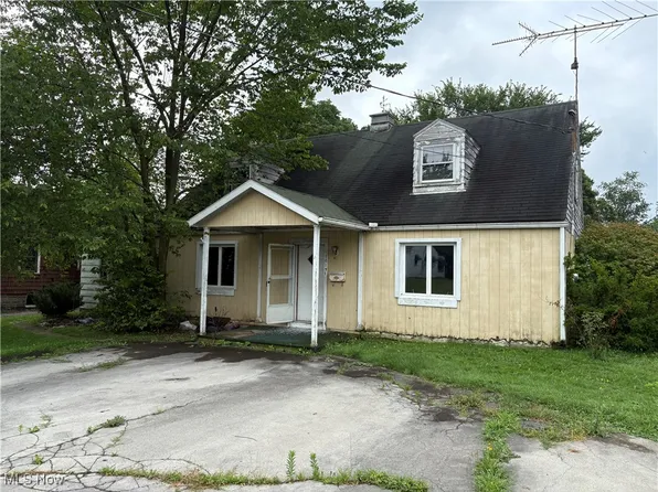 1019 Liberty St, Salem, OH 44460