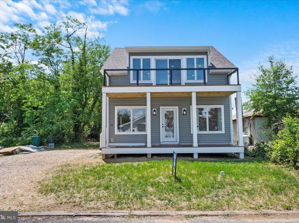 31 Riverview Ave, Chesapeake City, MD 21915