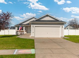 1613 E 2nd St, Deer Park, WA 99006