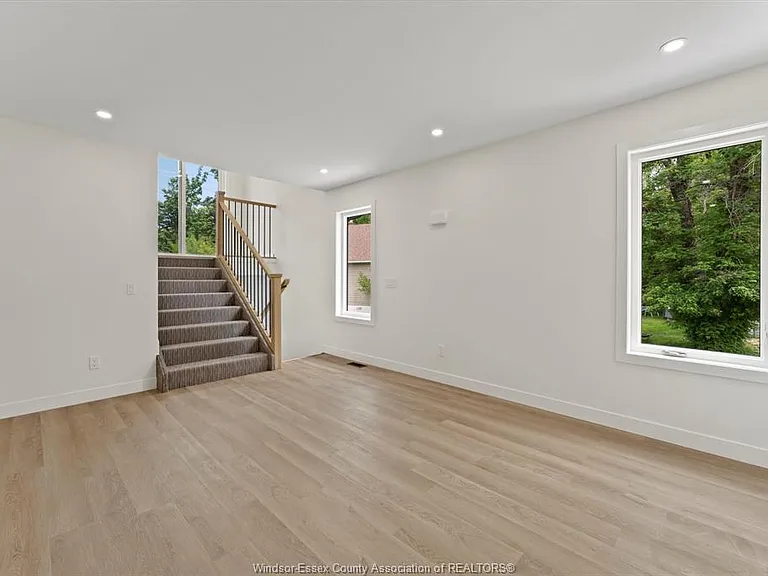 2457 Front Rd — Photo 4