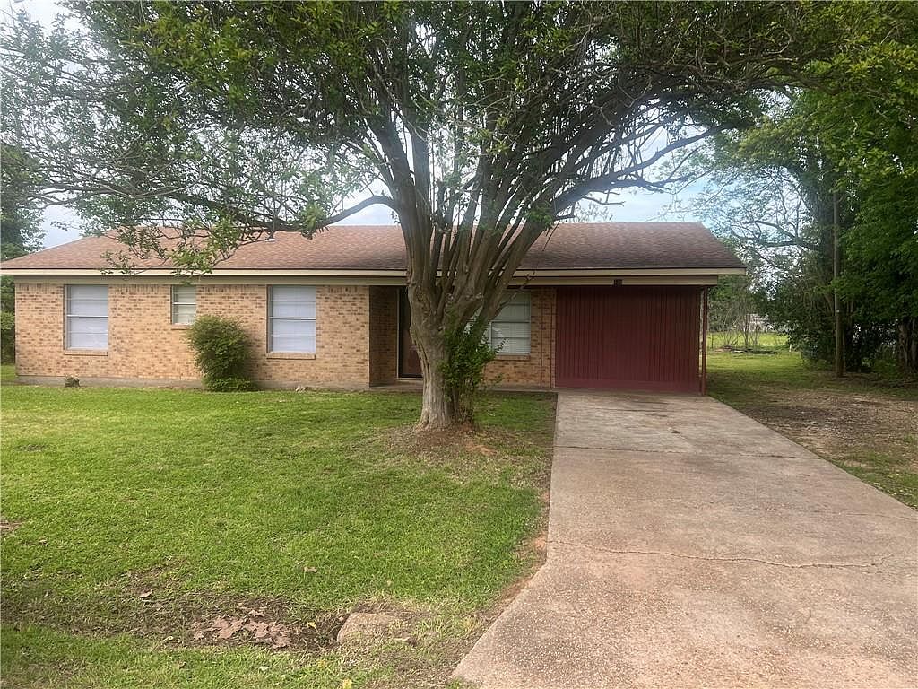 409 Canal Rd, Cloutierville, LA 71416 Zillow