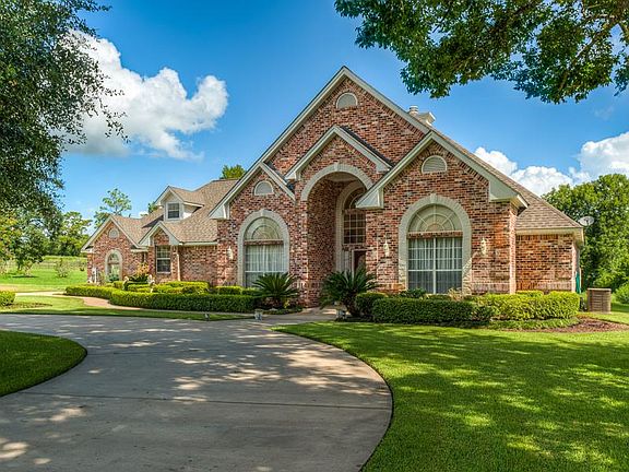 3rd image of 20216 Havenshire Dr