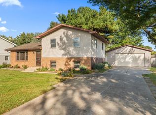 3201 Hickory St, Portage, IN 46368