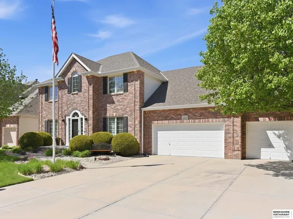 18320 Ontario St, Omaha, NE 68130