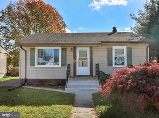 922 S Coldbrook Ave, Chambersburg, PA