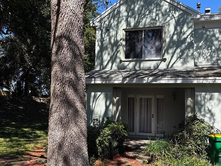 11050 Conch Ct — Photo 2