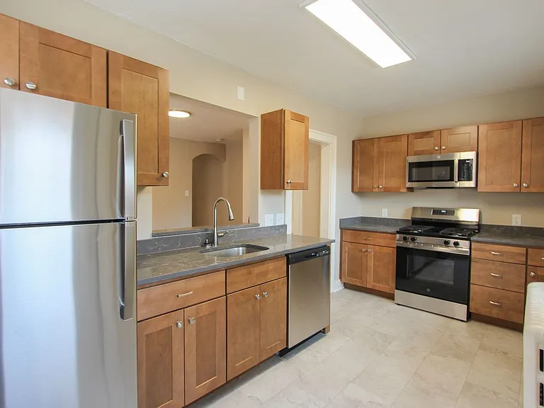 458 S Trenton Ave — Photo 10