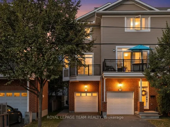 1512 Clementine Blvd, Ottawa, ON K1H 8E9