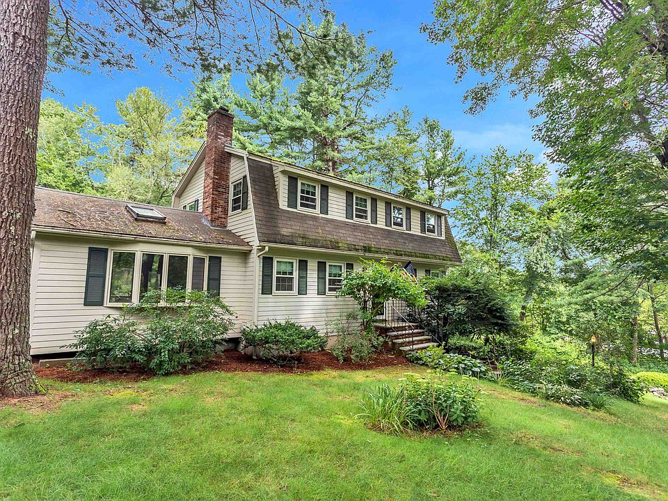 7 Holstein Avenue, Londonderry, NH 03053 MLS 4966217 Zillow