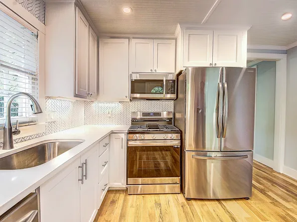 1015 Margaret Pl NW, Atlanta, GA 30318