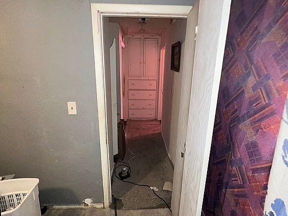4th image of 2029 NE 17th St