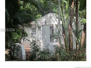 4190 Raynolds Ave, Miami, FL 33133