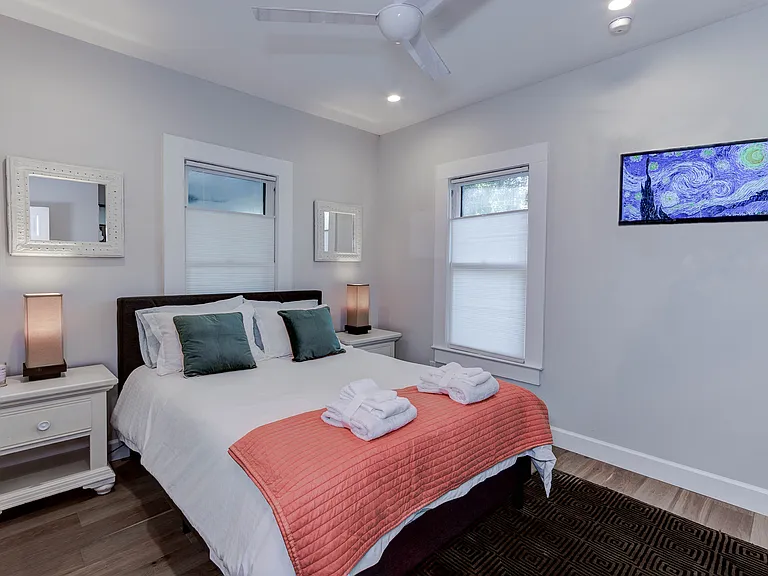1201 Palmetto Ave — Photo 11