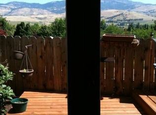 366 Glenn St, Ashland, OR 97520