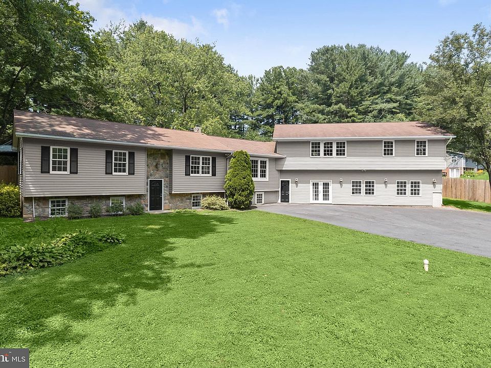 1st image of 4224 Roop Rd