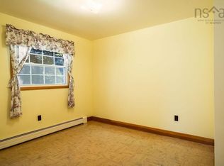 409 Main St, Mulgrave, NS B0E2G0