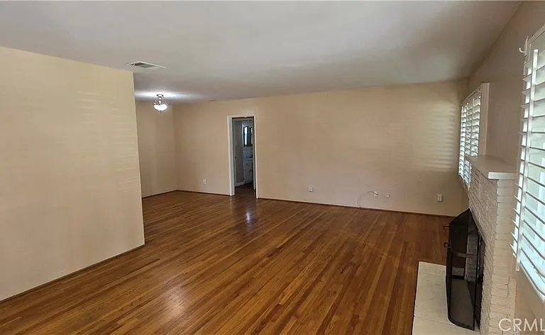 3550 Washington St — Photo 7