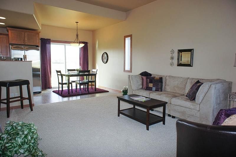 1st image of 3001 30th St S