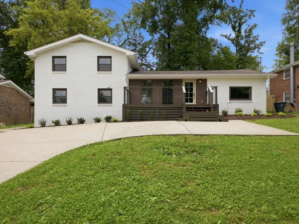 2515 Sleepy Hollow Dr, Nashville, TN 37217