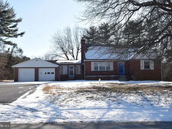 7 Lake Dr, Bel Air, MD 21014