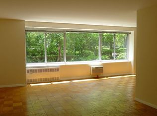 400 Central Park W APT 1L, New York, NY