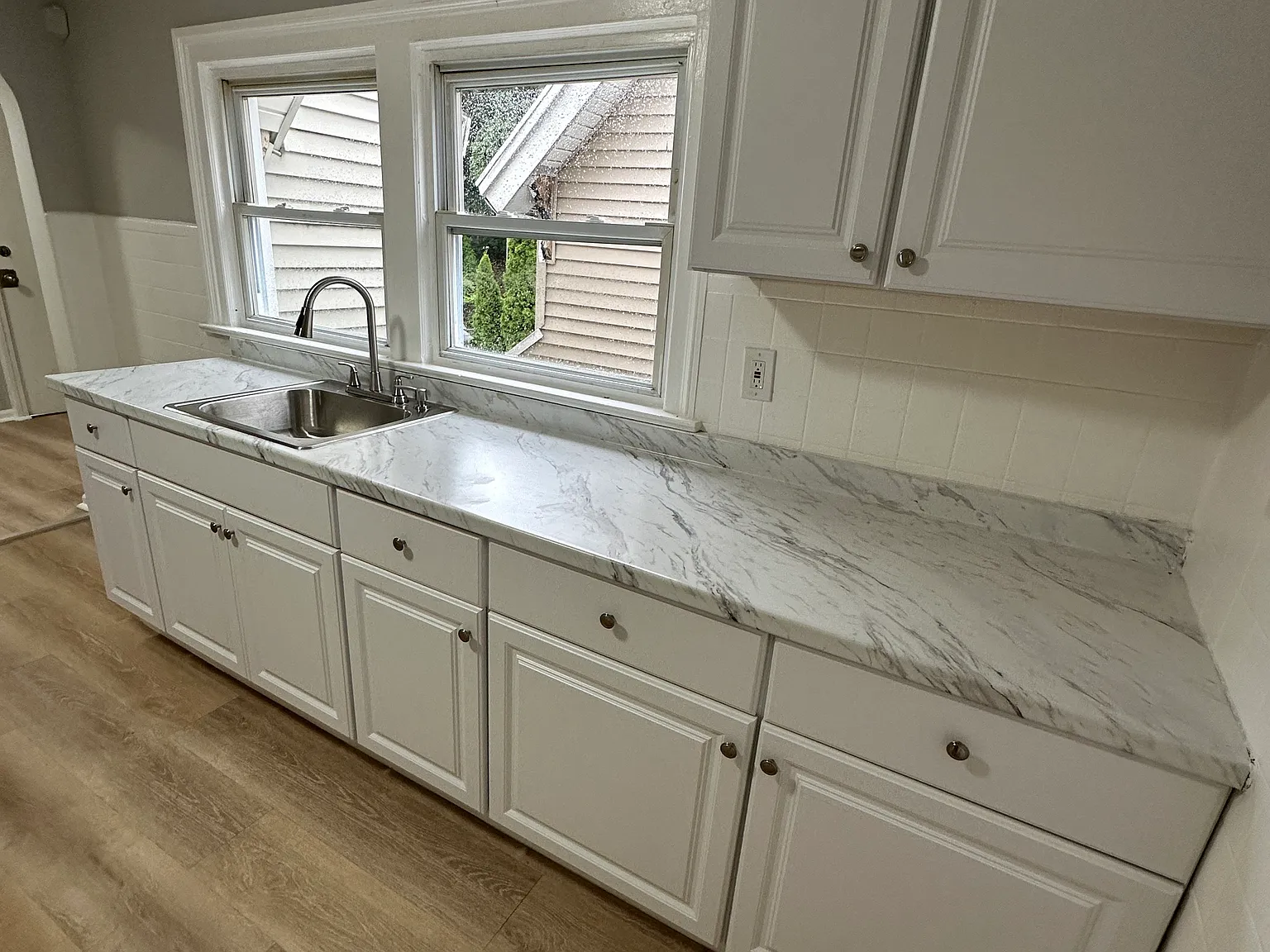 4 bed, 1700 sqft, $2,249 — Photo 2