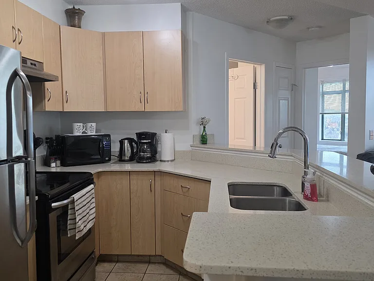 1121 6th Ave SW #1811 — Photo 9