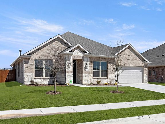 2nd image of 539 San Angelo Dr