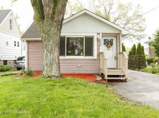 15539 Leclaire Ave, Oak Forest, IL 60452