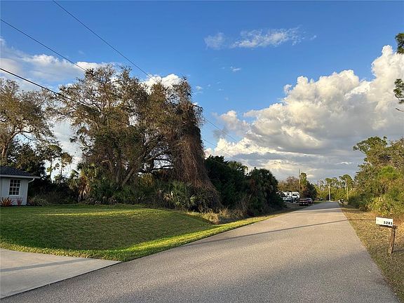 4th image of Rumson Rd #35