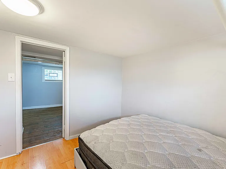 5510 W Barry Ave #GC — Photo 3