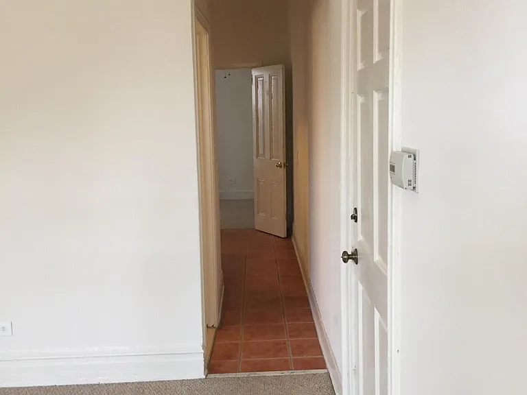 809 N Van Buren St #1A — Photo 9