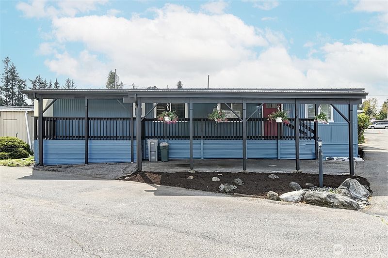 3rd image of 18501 52nd Ave #49
