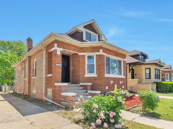 923 S 22nd Ave, Bellwood, IL 60104