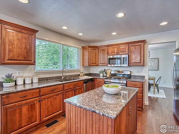 5th image of 2248 Imperial Ln