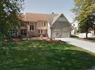 29793 Harrow Dr, Farmington Hills, MI