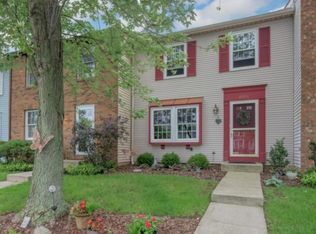 8706 Glencanyon Dr, Powell, OH 43065