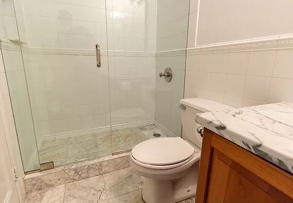 5th image of 101 W 81st St #605/705