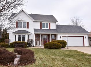 5822 Winstar Ln, Racine, WI 53402